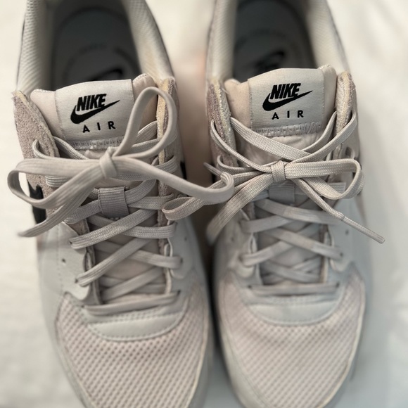 NIKE AIR MAX SNEAKERS WHITE PINK BLACK - Picture 3 of 8